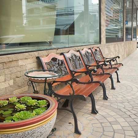 Hatyai Holiday Hotel Hat Yai Eksteriør bilde